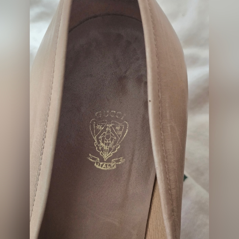 Gucci Vintage Women's Beige Loafers - Picture 4 of 8